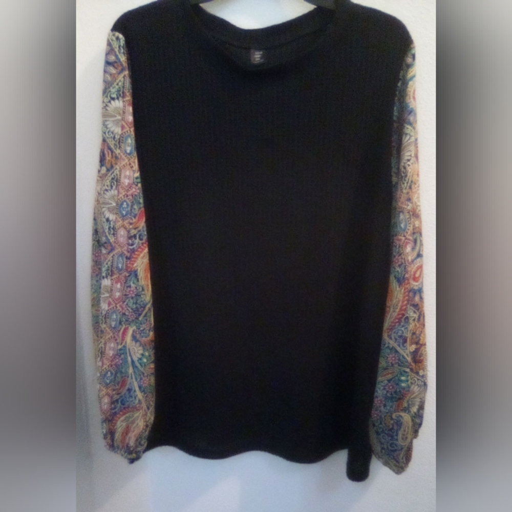 SHEIN Curve Black Wafle Knit Top With Paisley Long Sleeve Size 2XL Fall